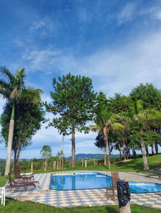 Sitio Frente A Barragem Villa Salesópolis Eksteriør billede